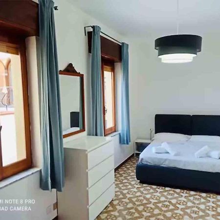 Naxos 101 Apartment A Due Passi Dal Mare Giardini Naxos Esterno foto